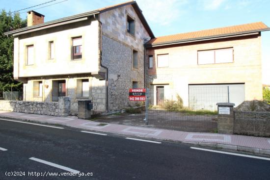 CHALET UNIFAMILIAR EN ESCOBEDO DE CAMARGO EN PARCELA DE 1400 METROS. - CANTABRIA