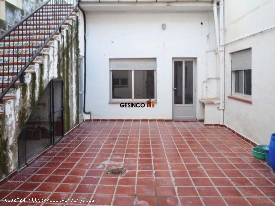 CASA CON GRAN PATIO EN VENTA EN ONTINYENT - VALENCIA