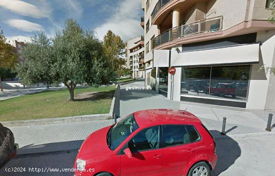 LOCAL COMERCIAL EN VENTA Y ALQUILER - VALENCIA