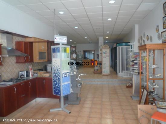 LOCAL COMERCIAL EN VENTA O ALQUILER E ONTINYENT - VALENCIA