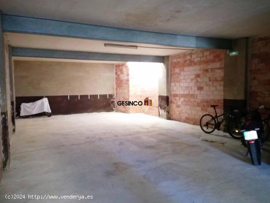 LOCAL COMERCIAL EN ALQUILER CON IDEAL UBICACIÓN - VALENCIA