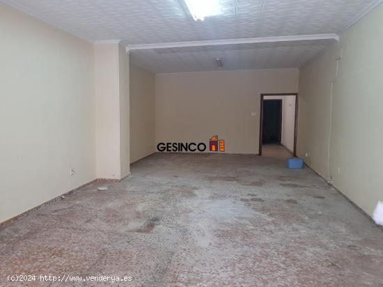 LOCAL COMERCIAL EN VENTA JUNTO A ZONA VERDE - VALENCIA