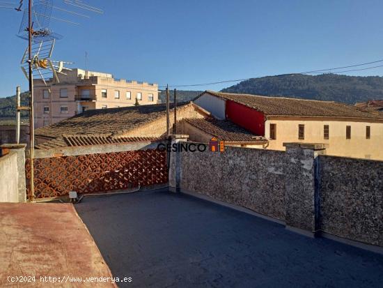 CASA EN VENTA EN BOCAIRENT - CASCO ANTIGUO - VALENCIA