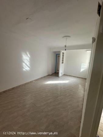  Se vende piso en Valencia - VALENCIA 