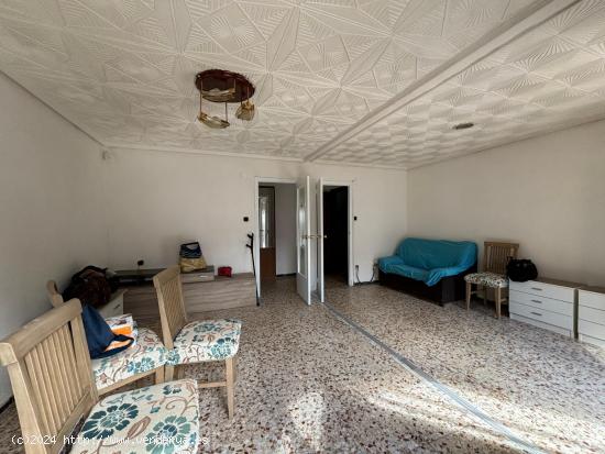 ¡¡PISO EN VENTA CERCA DEL PARQUE DE LA APARADORA!! - ALICANTE