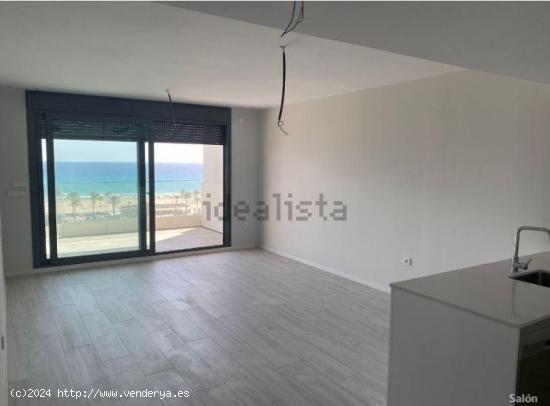 ALQUILER DE ESTUPENDO PISO A ESTRENAR CON VISTAS AL MAR - ALICANTE