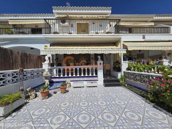  CASA ADOSADA CENTRICA DE 3 HABITACIONES - TARRAGONA 