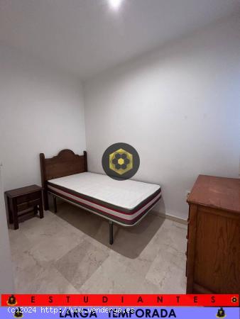 LT / Piso de UN dormitorio en Realejo - GRANADA