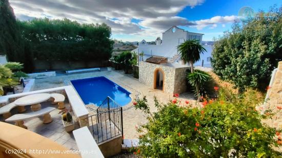 Chalet en Camposol, Sector A, Mazarron: Un Refugio Reformado con Encanto - MURCIA