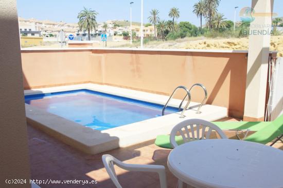 PRECIOSO CHALET CON PISCINA A POCOS METROS DEL MAR EN EL ALAMILLO - MURCIA