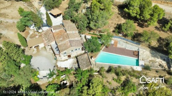 Espectacular masía completamente renovada del siglo XIV en Palau-Saverdera, Costa Brava