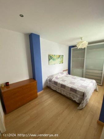 Bonito apartamento en Calle Castilla con patio!!!