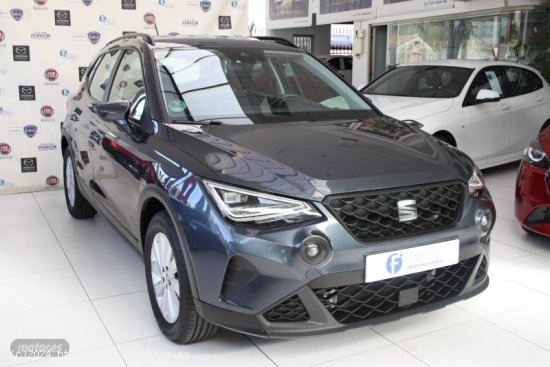 Seat Arona 1.0 TSI  (110CV) Style XL 5P de 2023 con 27.576 Km por 19.500 EUR. en Pontevedra