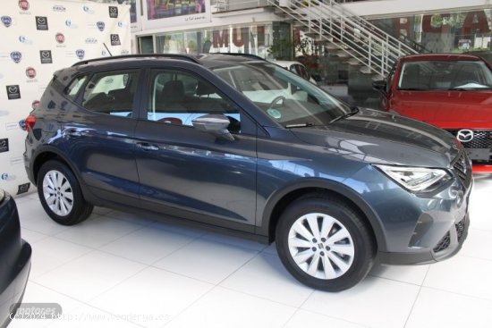 Seat Arona 1.0 TSI  (110CV) Style XL 5P de 2023 con 27.576 Km por 19.500 EUR. en Pontevedra