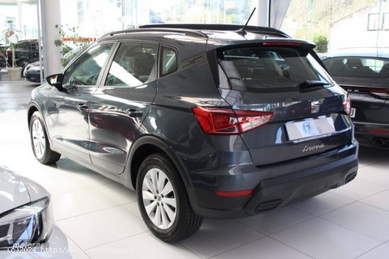 Seat Arona 1.0 TSI  (110CV) Style XL 5P de 2023 con 27.576 Km por 19.500 EUR. en Pontevedra