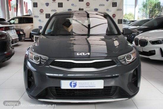 Kia Stonic 1.0 84CV EDITON PACK EMOTION 5P de 2023 con 31.620 Km por 17.300 EUR. en Pontevedra