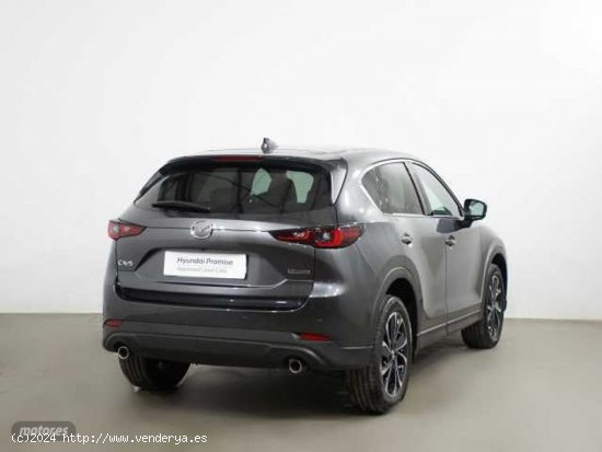 Mazda CX-5 2.5 e-Skyactiv-G MHEV Exclusive-Line 2WD Aut. 141kW de 2023 con 5.500 Km por 37.990 EUR. 