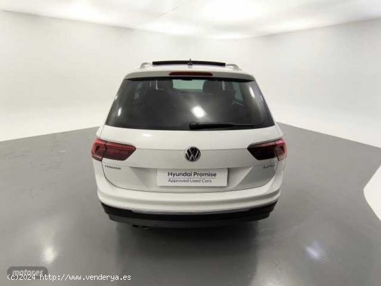 Volkswagen Tiguan Tiguan 2.0TDI Sport 110kW de 2017 con 86.700 Km por 19.900 EUR. en Barcelona