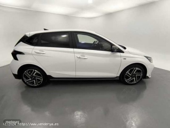 Hyundai i20 1.0 TGDI N Line 48V 100 de 2024 con 2.500 Km por 21.900 EUR. en Barcelona