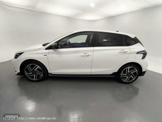 Hyundai i20 1.0 TGDI N Line 48V 100 de 2024 con 2.500 Km por 21.900 EUR. en Barcelona