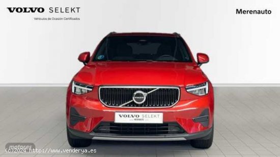 Volvo XC40 XC40 Core, B3 Semihibrido, Gasolina de 2024 con 17.543 Km por 34.500 EUR. en A Coruna