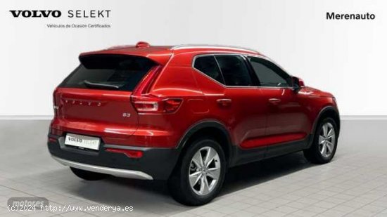 Volvo XC40 XC40 Core, B3 Semihibrido, Gasolina de 2024 con 17.543 Km por 34.500 EUR. en A Coruna