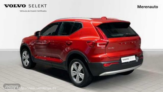 Volvo XC40 XC40 Core, B3 Semihibrido, Gasolina de 2024 con 17.543 Km por 34.500 EUR. en A Coruna