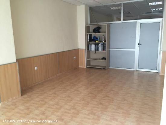 SE ALQUILA LOCAL COMERCIAL - ALICANTE