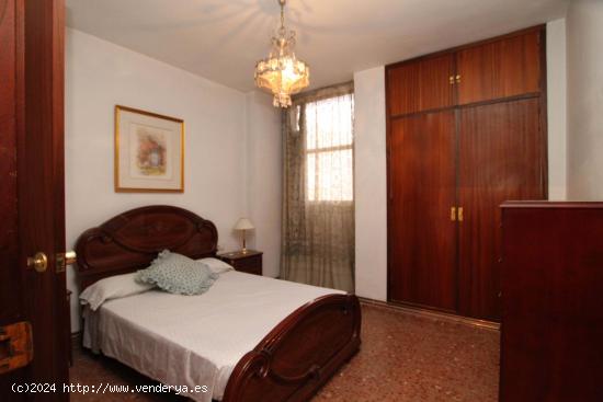 Piso en venta Ronda del Pilar ,zona centro (Edificio Sara) - BADAJOZ