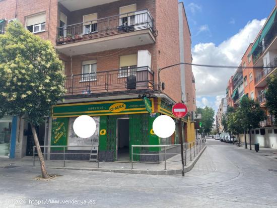 Local en venta en Alcorcón . Paralelo a la Calle Mayor. Necesidad de reforma integral. - MADRID