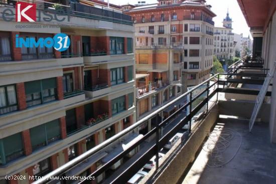  EKISER ALQUILER DE PISO EN EL PRIMER ENSANCHE DE PAMPLONA, AL LADO DEL PASEO DE SARASATE. - NAVARRA 