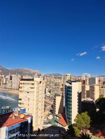 Reformado apartamento con 2 dormitorios y vistas al mar, cerca de playa Levante. - ALICANTE