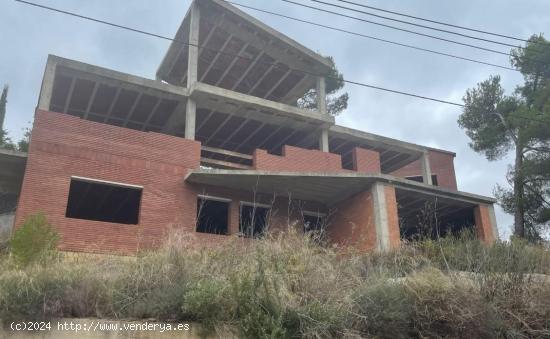 CASA EN VENDA EN CONSTRUCCIÓ A CORBERA DE LLOBREGAT, PROVÍNCIA DE BARCELONA - BARCELONA