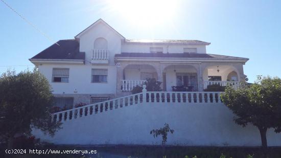 ESTUPENDA CASA EN SAN ANDRES - LEON