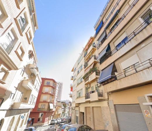  Local comercial de 96m² - ALICANTE 