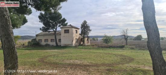  FINCA RÚSTICA EN VENTA EN ARGANDA DEL REY - MADRID 