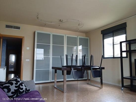  VIVIENDA DE ALQUILER EN LA UNIVERSIDAD - CASTELLON 