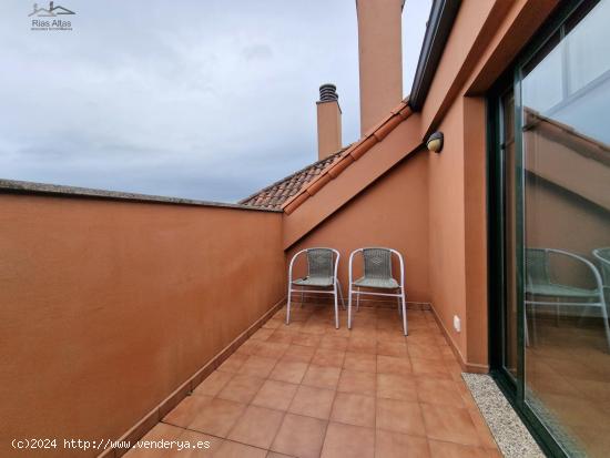 NO MASCOTAS. ATICO CON TERRAZA Y MAGNIFICAS VISTAS AL MAR. EN AVDA. PASAJE-URBANIZACIÓN BAHÍA PASA