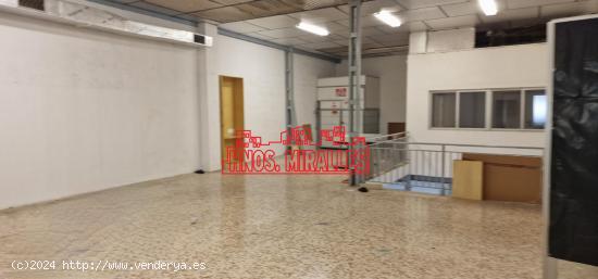 ¡¡ DISPONIBLE EN ALQUILER NAVE INDUSTRIAL MUY INTERESANTE EN POLÍGONO !! - ALICANTE