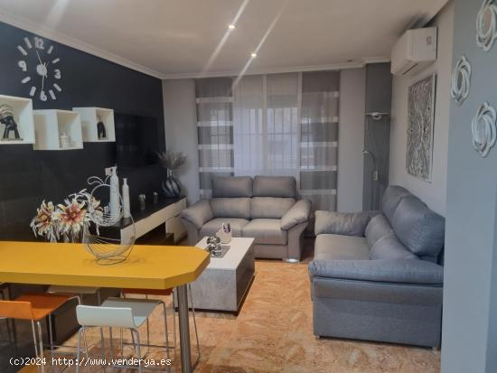 APARTAMENTO EN ZONA NORTE MONTESOL - CÁCERES - - CACERES