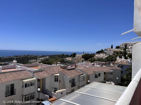  Vistas Impresionantes, Vida Vibrante: Apartamento costero en Calahonda  - GRANADA