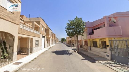 Venta casa en Vícar (Almería) - ALMERIA