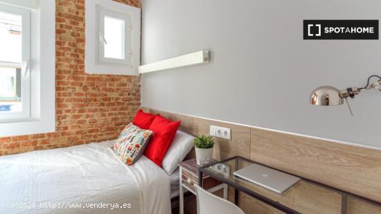 Cama doble en - MADRID