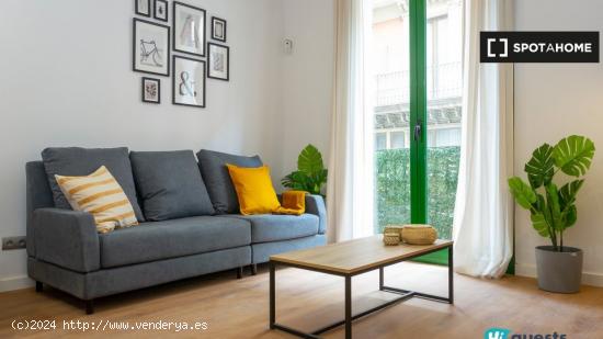 Apartamento entero de 3 habitaciones en Barcelona. - BARCELONA