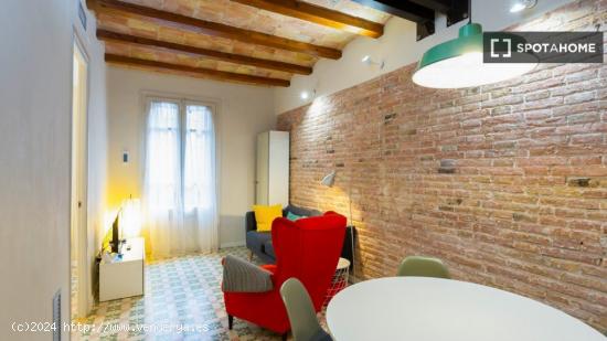 Apartamento moderno con balcón exterior en Sants-Montjuic - BARCELONA