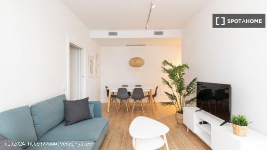 Moderno apartamento amueblado y equipado a un paso del metro en Poblenou - BARCELONA