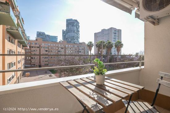  Maravilloso departamento totalmente equipado a pasos de la playa - BARCELONA 