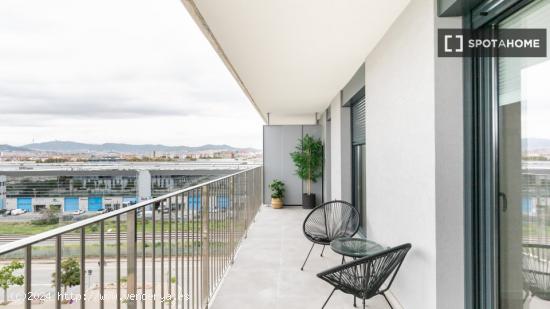 Apartamento amueblado moderno en Badalona - BARCELONA