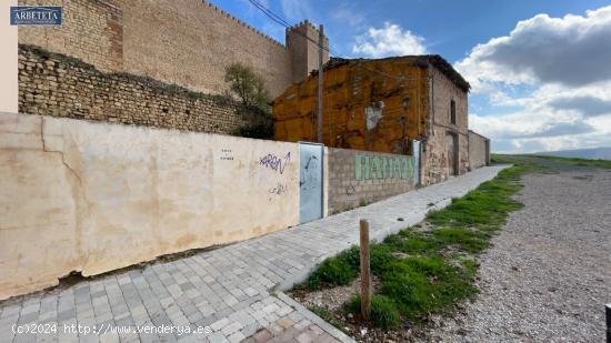 INMOBILIARIA ARBETETA VENDE TERRENO URBANIZABLE EN SIGÜENZA - GUADALAJARA