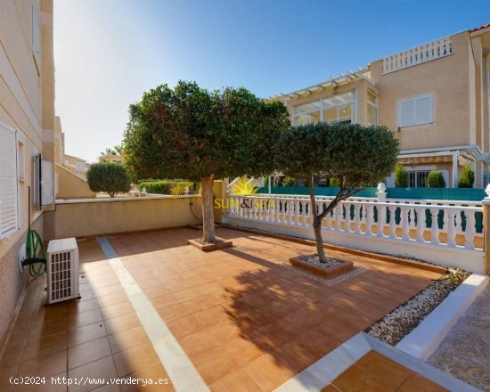 Villa en alquiler en Orihuela (Alicante)